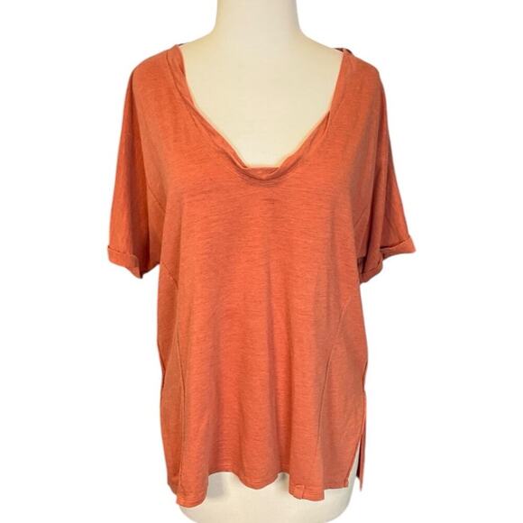 We The Free Burnt Orange Over Sized T-Shirt Size X-Small V-Neck Rolled Sleeve - Picture 5 of 10